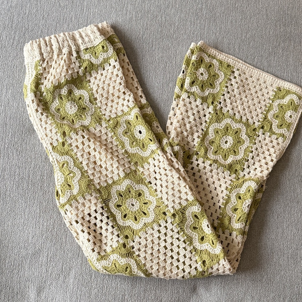 NWOT Three Bird Nest Crochet Pant - Picture 6 of 8